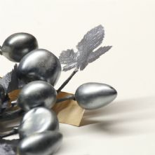 Silver Grey Pearlised Vintage Raisins Spray